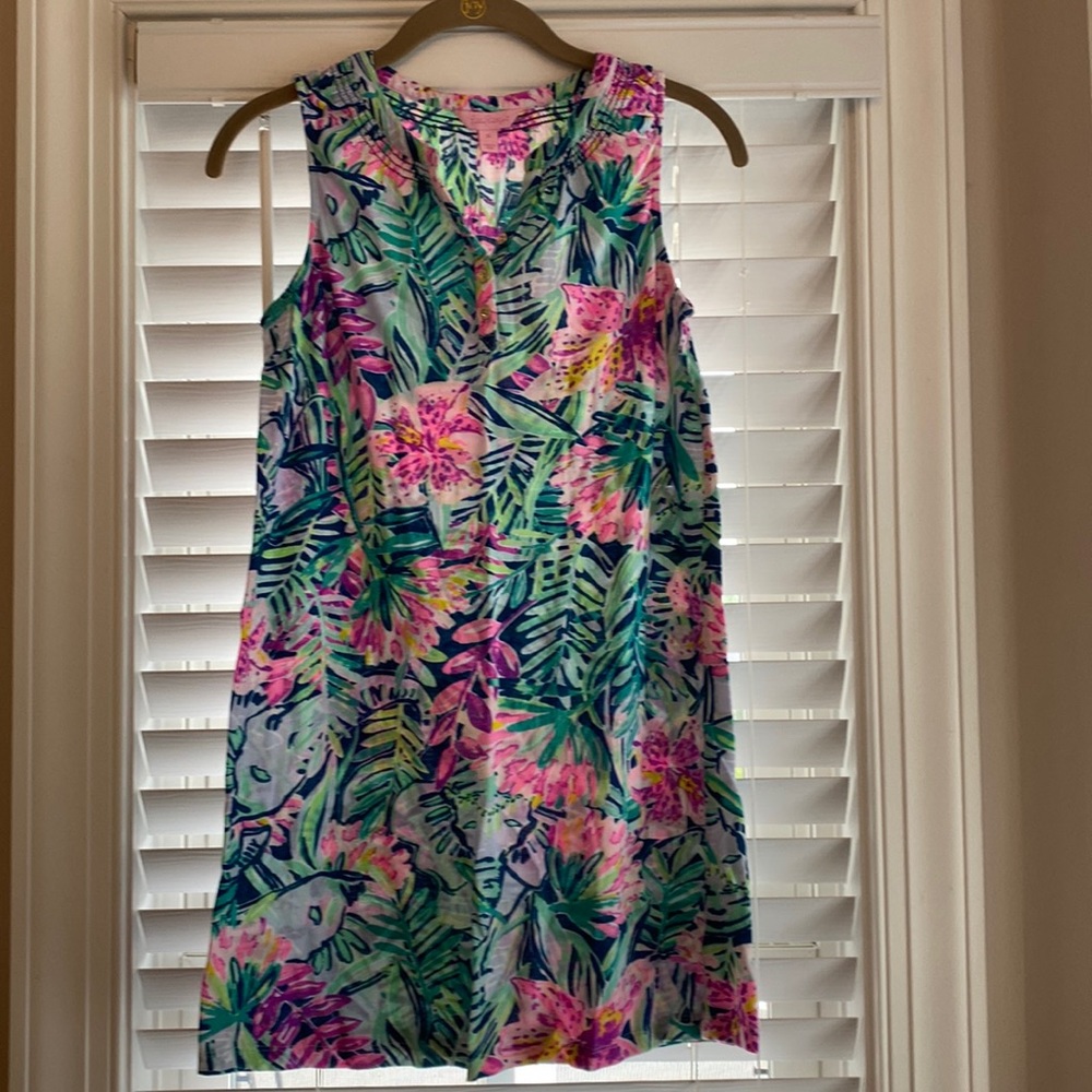 Girls Lilly dress size XL